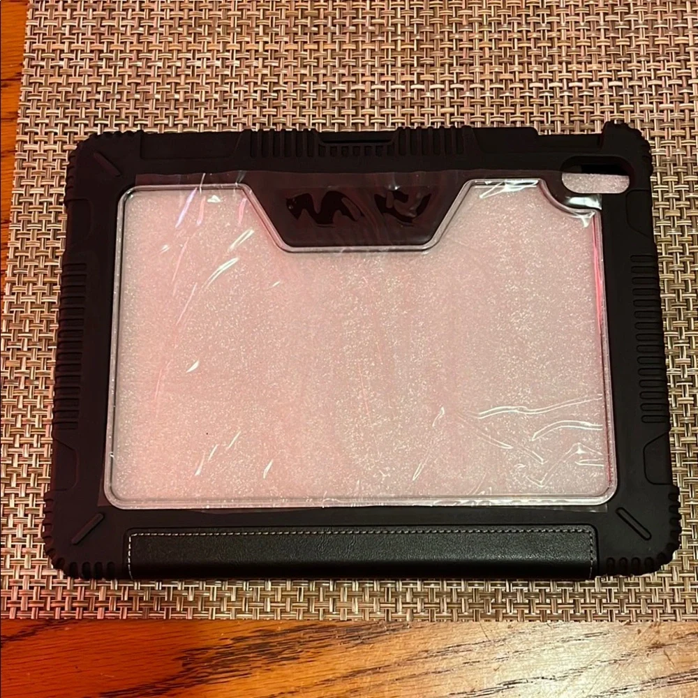 Black and Clear Tablet Case iPad Pro 11